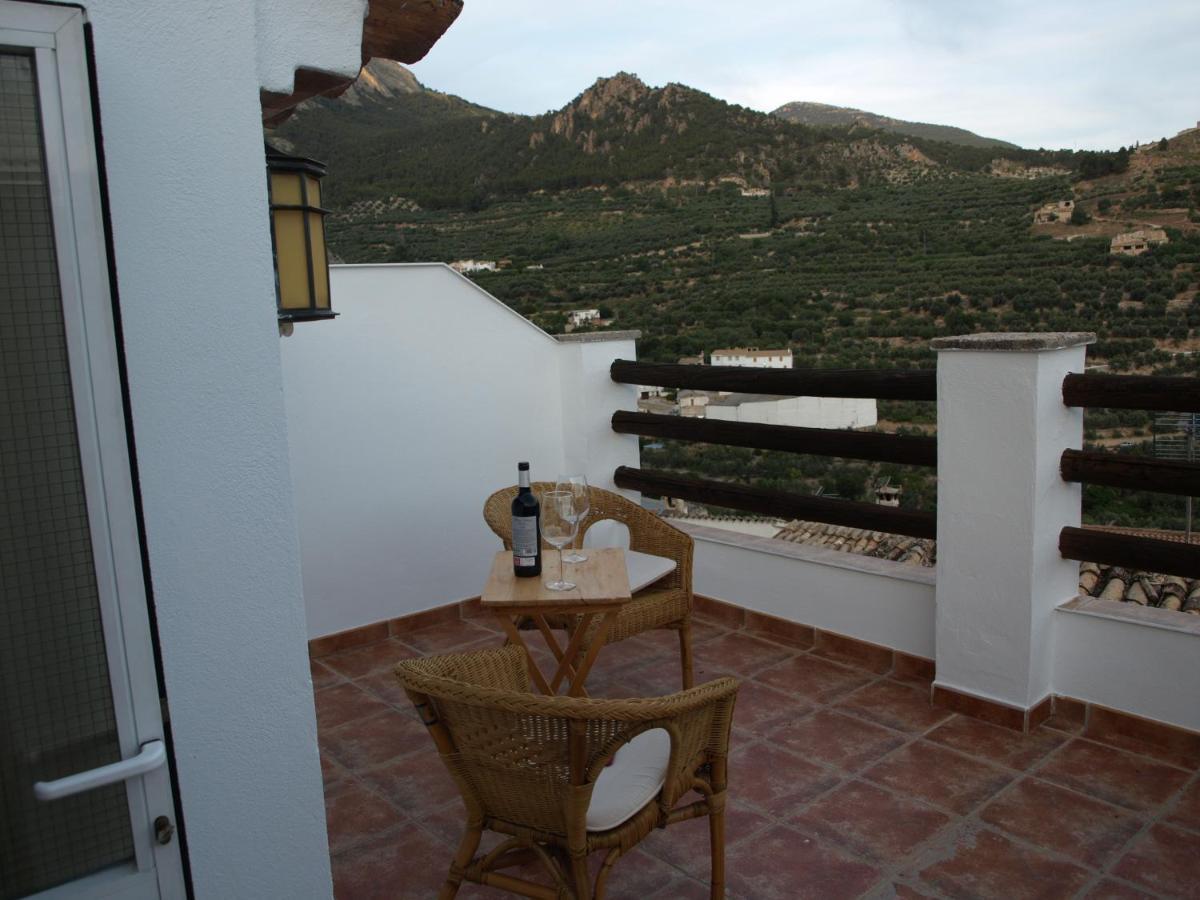 Alojamiento Rural Las Zagalas Guest House Tiscar ภายนอก รูปภาพ